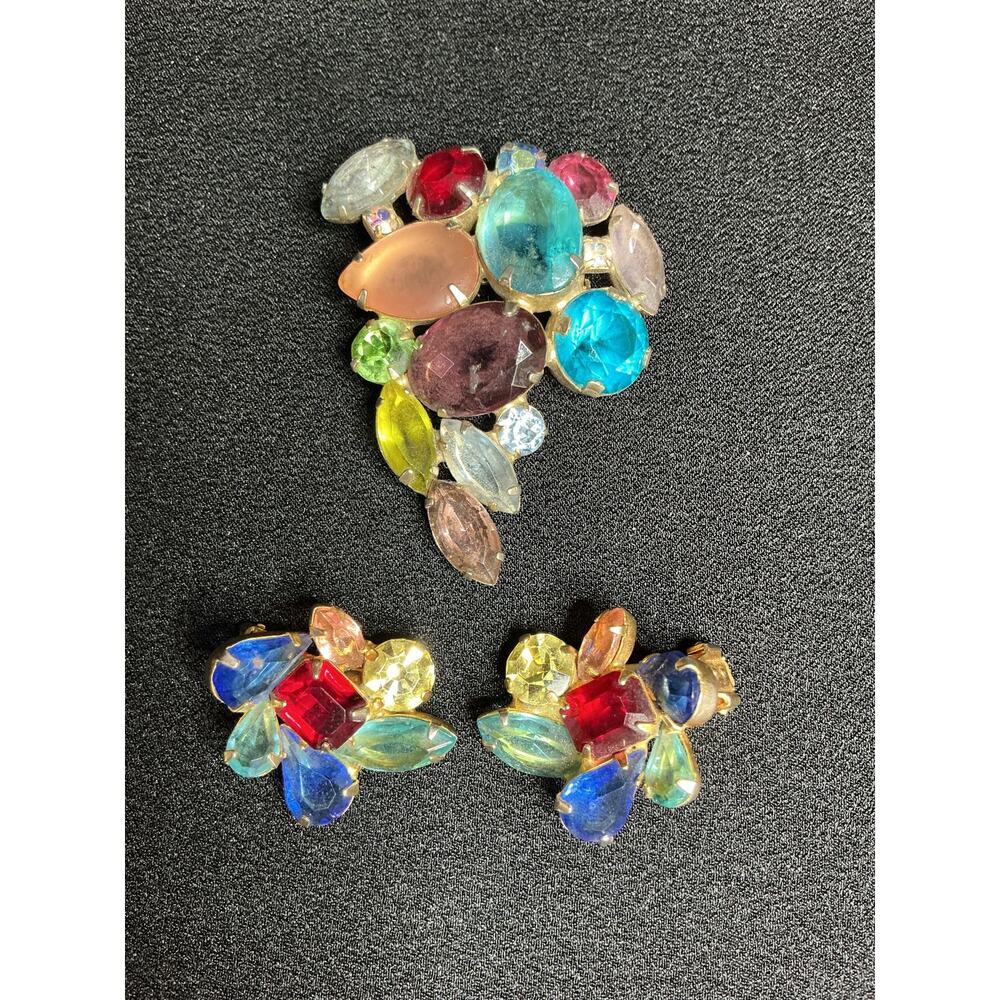 Fruit Salad Vintage Rhinestone and Art Glass Brooch and Earrings Set